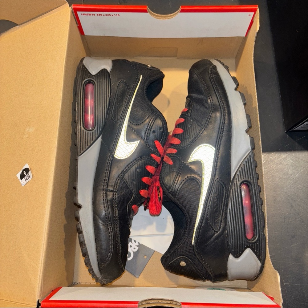 nike air max 90 city pack NYC (2020) size 9